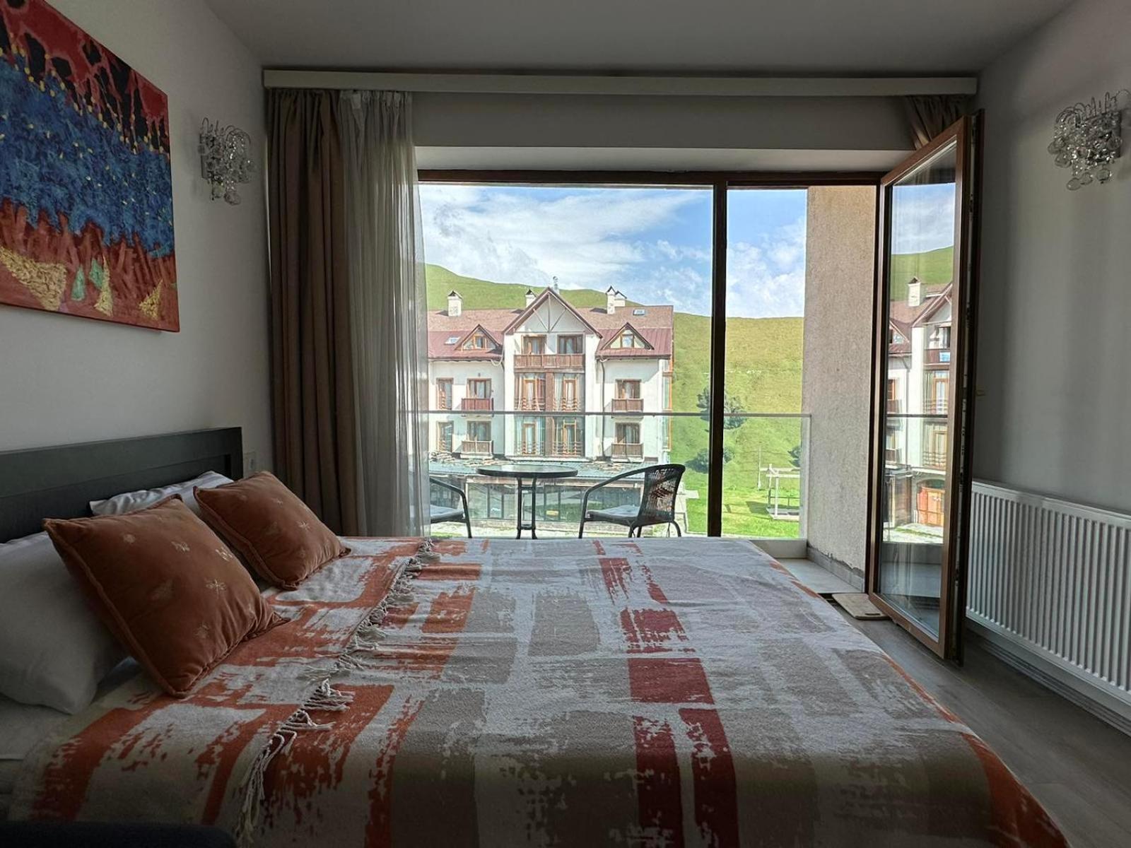 New Gudauri Alpen Apartments Ruang foto