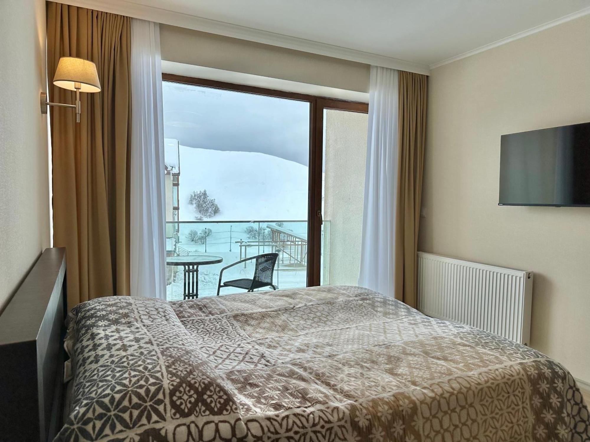 New Gudauri Alpen Apartments Ruang foto